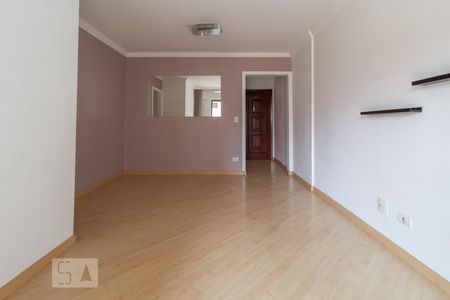 Sala de apartamento para alugar com 3 quartos, 75m² em Jardim das Vertentes, São Paulo