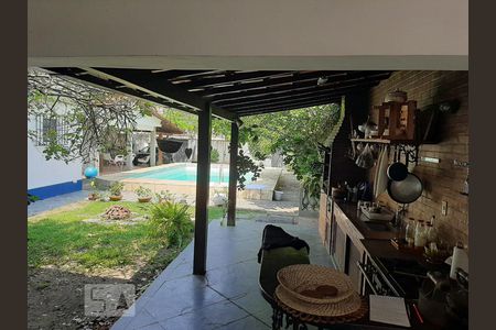 PISCINA de apartamento à venda com 3 quartos, 260m² em São Francisco, Niterói