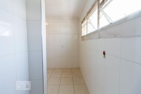 Apartamento à venda com 79m², 3 quartos e 2 vagas Apartamento à venda com 79m², 3 quartos e 2 vagasÁrea de Serviço