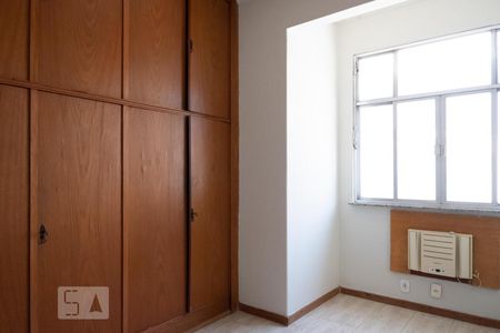 Quarto 2 de apartamento à venda com 3 quartos, 65m² em Maracanã, Rio de Janeiro