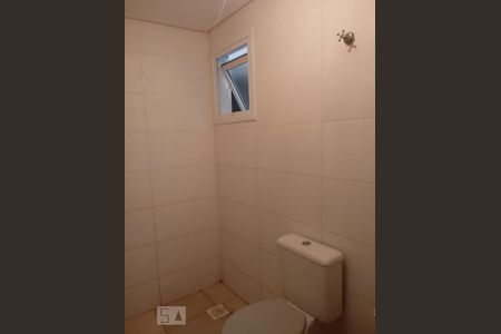 Banheiro de casa para alugar com 3 quartos, 100m² em Fátima, Canoas