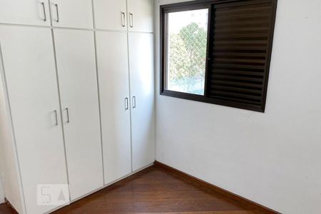 Quarto 01 de apartamento para alugar com 2 quartos, 64m² em Vila Regente Feijó, São Paulo