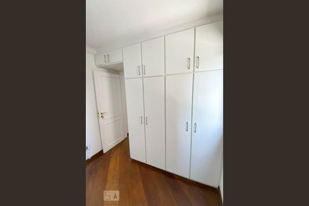 Quarto 02 de apartamento para alugar com 2 quartos, 64m² em Vila Regente Feijó, São Paulo