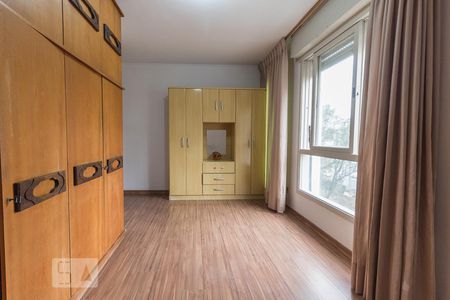 Dormitório 2 de apartamento à venda com 2 quartos, 148m² em Petrópolis, Porto Alegre