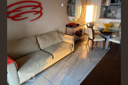 Sala de apartamento para alugar com 1 quarto, 55m² em Ingá, Niterói