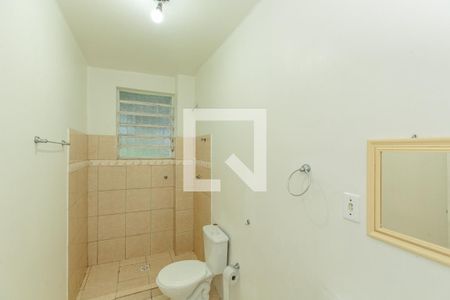 Banheiro de apartamento para alugar com 1 quarto, 46m² em Teresópolis, Porto Alegre