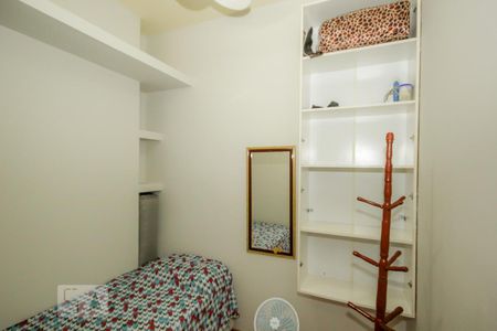 Quarto 1 de apartamento para alugar com 2 quartos, 32m² em Copacabana, Rio de Janeiro