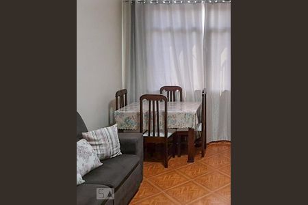 Sala de apartamento à venda com 2 quartos, 60m² em Olaria, Rio de Janeiro