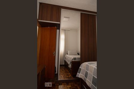 Quarto 1 de apartamento para alugar com 2 quartos, 59m² em Ipiranga, Belo Horizonte