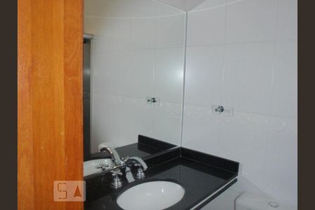 Banheiro 2 de casa de condomínio à venda com 2 quartos, 106m² em Vila Santa Clara, São Paulo
