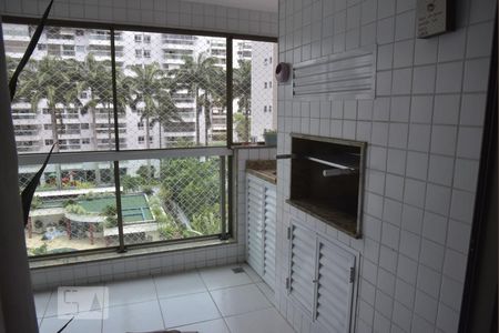 Varanda gourmet de apartamento para alugar com 3 quartos, 120m² em Jacarepaguá, Rio de Janeiro