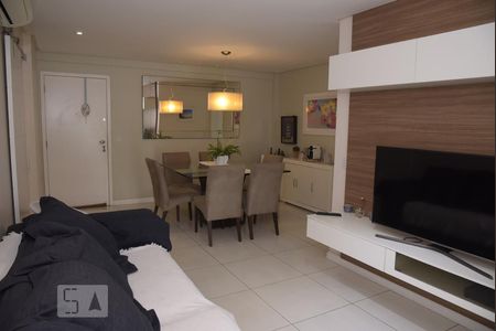 Sala de apartamento para alugar com 3 quartos, 120m² em Jacarepaguá, Rio de Janeiro