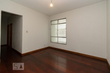 Apartamento à venda com 75m², 2 quartos e 1 vagaSALA