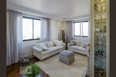 Sala de apartamento à venda com 4 quartos, 220m² em Vila Mariana, São Paulo