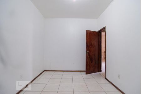 Quarto 1 de casa para alugar com 3 quartos, 90m² em Mathias Velho, Canoas