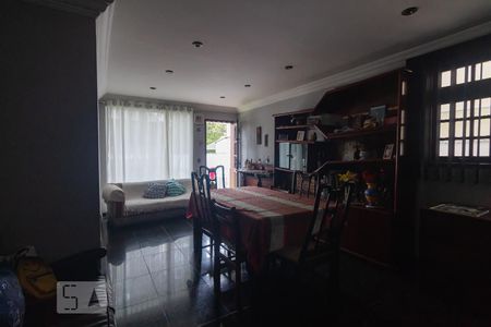 Sala de casa à venda com 6 quartos, 500m² em Vila Cordeiro, São Paulo