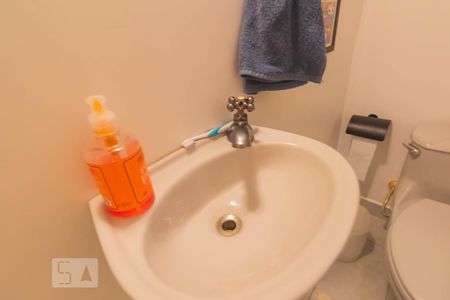 Lavabo de casa à venda com 3 quartos, 100m² em Cidade Monções, São Paulo