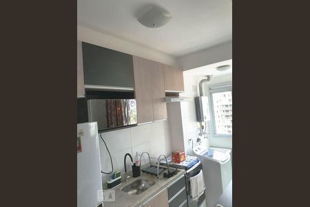 Cozinha de apartamento para alugar com 2 quartos, 45m² em Presidente Altino, Osasco