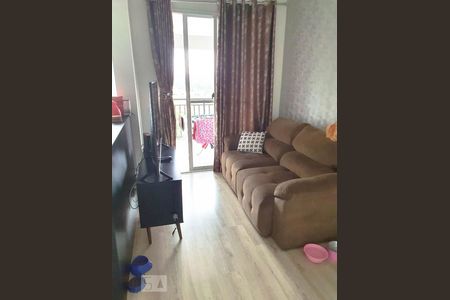 Sala de Estar de apartamento para alugar com 2 quartos, 45m² em Presidente Altino, Osasco