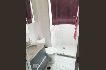 Banheiro  de apartamento à venda com 2 quartos, 45m² em Presidente Altino, Osasco