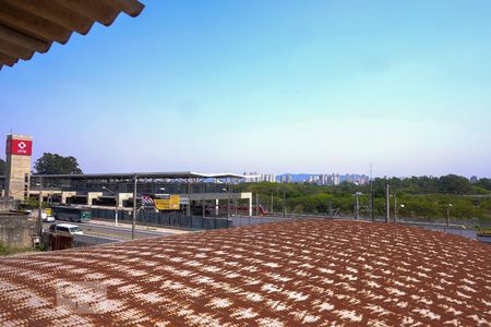 Vista de casa à venda com 3 quartos, 170m² em Engenheiro Goulart, São Paulo