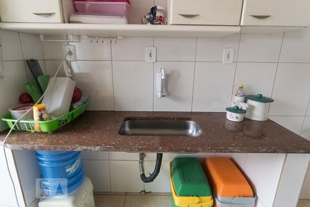 Cozinha de casa para alugar com 1 quarto, 47m² em Jardim Oriental, São Paulo