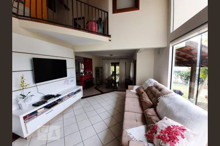 Sala de casa para alugar com 3 quartos, 184m² em Lagoa da Conceição, Florianópolis