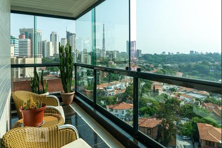 Varanda da Sala de apartamento à venda com 4 quartos, 200m² em Higienópolis, São Paulo