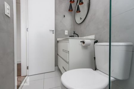 Banheiro 1 de apartamento para alugar com 3 quartos, 65m² em Serrano, Belo Horizonte