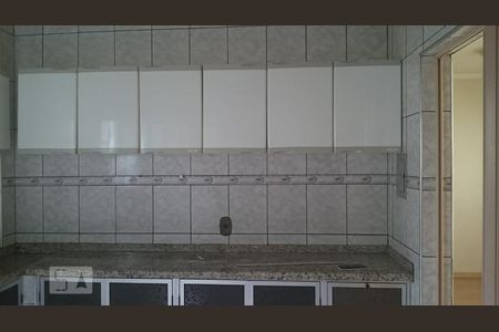 cozinha de apartamento à venda com 3 quartos, 64m² em Jardim das Bandeiras, Campinas