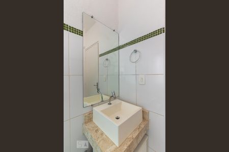 Banheiro de kitnet/studio à venda com 1 quarto, 38m² em Centro, Campinas