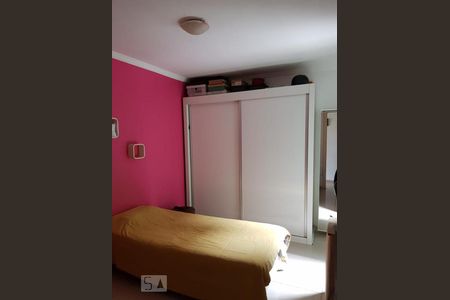 Quarto 2 de casa para alugar com 3 quartos, 120m² em Ipiranga, São Paulo