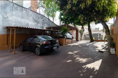 Garagem de casa à venda com 4 quartos, 400m² em Vila Mascote, São Paulo