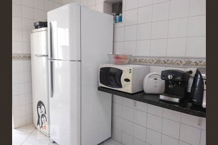 Cozinha de apartamento à venda com 3 quartos, 66m² em Vila Antonieta, São Paulo