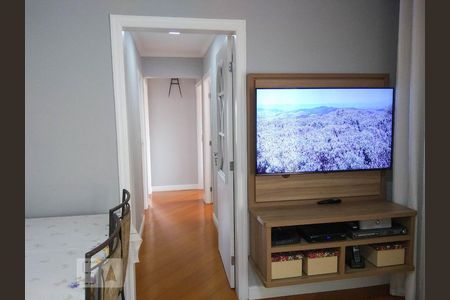 Sala de apartamento à venda com 3 quartos, 70m² em Vila Antonieta, São Paulo