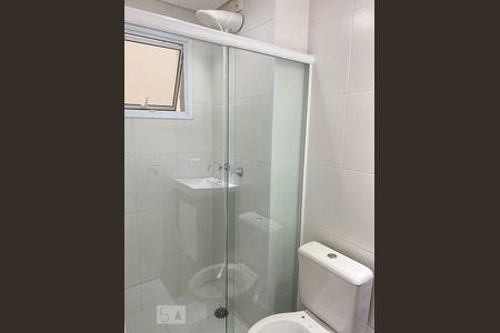 Banheiro 1 de apartamento para alugar com 2 quartos, 52m² em Vila Bela, São Paulo