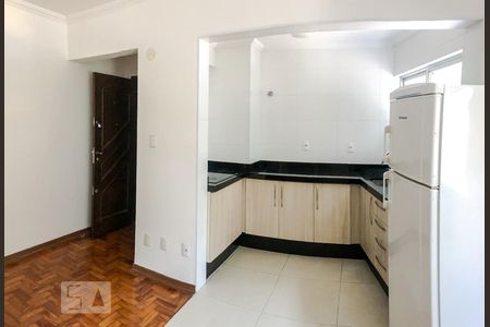 Sala/Cozinha de apartamento à venda com 1 quarto, 45m² em Centro, São Paulo