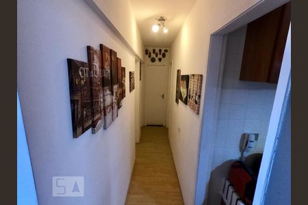 Corredor de apartamento à venda com 2 quartos, 85m² em Santa Rosa, Niterói