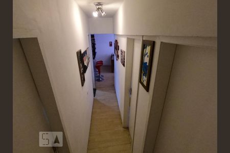 Corredor de apartamento à venda com 2 quartos, 85m² em Santa Rosa, Niterói