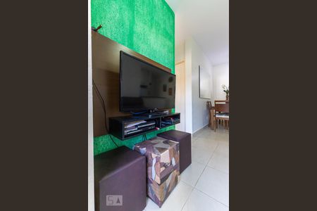 Sala - Televisor de apartamento à venda com 2 quartos, 55m² em Vila Industrial, Campinas