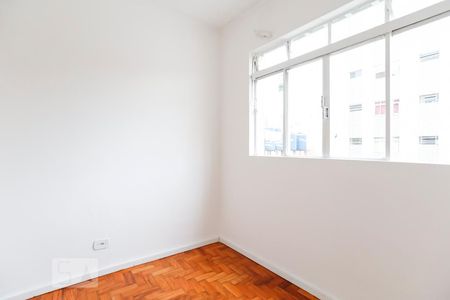 Quarto de kitnet/studio para alugar com 1 quarto, 30m² em Bela Vista, São Paulo