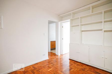 Sala de kitnet/studio para alugar com 1 quarto, 30m² em Bela Vista, São Paulo