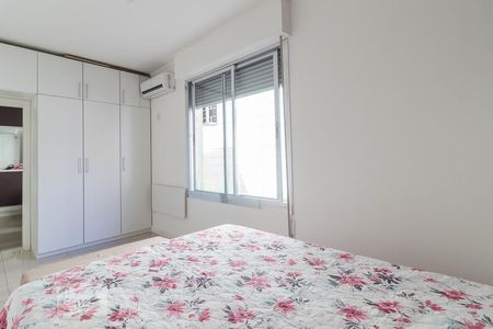Dormitório de apartamento para alugar com 1 quarto, 45m² em Jardim Floresta, Porto Alegre
