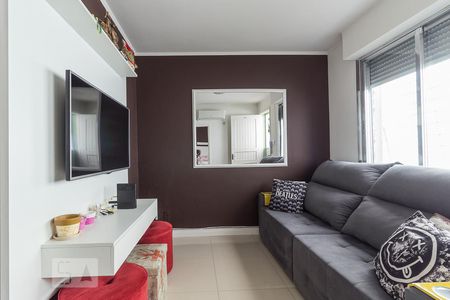 Sala de apartamento à venda com 1 quarto, 45m² em Jardim Floresta, Porto Alegre