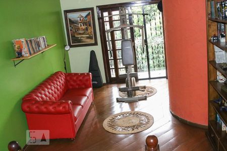 Quarto 1 de casa à venda com 4 quartos, 320m² em Vila Ivone, São Paulo