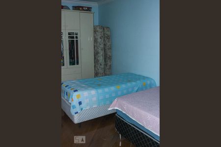 Casa à venda com 350m², 4 quartos e 3 vagas Casa à venda com 350m², 4 quartos e 3 vagasQuarto 2