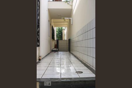 Casa à venda com 350m², 4 quartos e 3 vagas Casa à venda com 350m², 4 quartos e 3 vagasQuintal