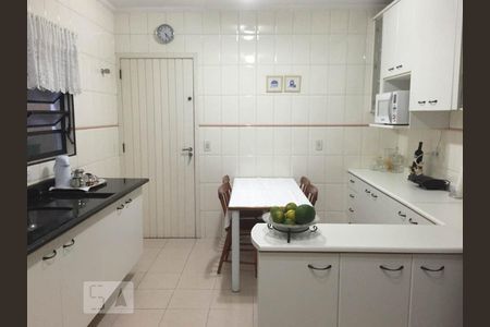 Cozinha de casa à venda com 3 quartos, 148m² em Vila Gustavo, São Paulo