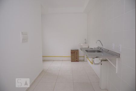 Cozinha de apartamento para alugar com 2 quartos, 50m² em Jacarepaguá, Rio de Janeiro