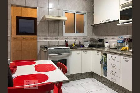 Cozinha de apartamento à venda com 3 quartos, 79m² em Vila Yara, Osasco